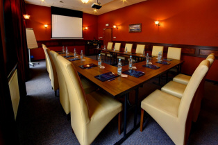 Hotel Kraków restauracja konferencje szkolenia wypoczynek w Polsce